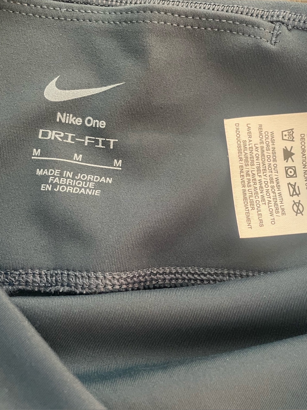 Nike One Dri-Fit Gentle Support High-Rise Teal 7/8 Training Leggings Sz Med NWT - Picture 6 of 7